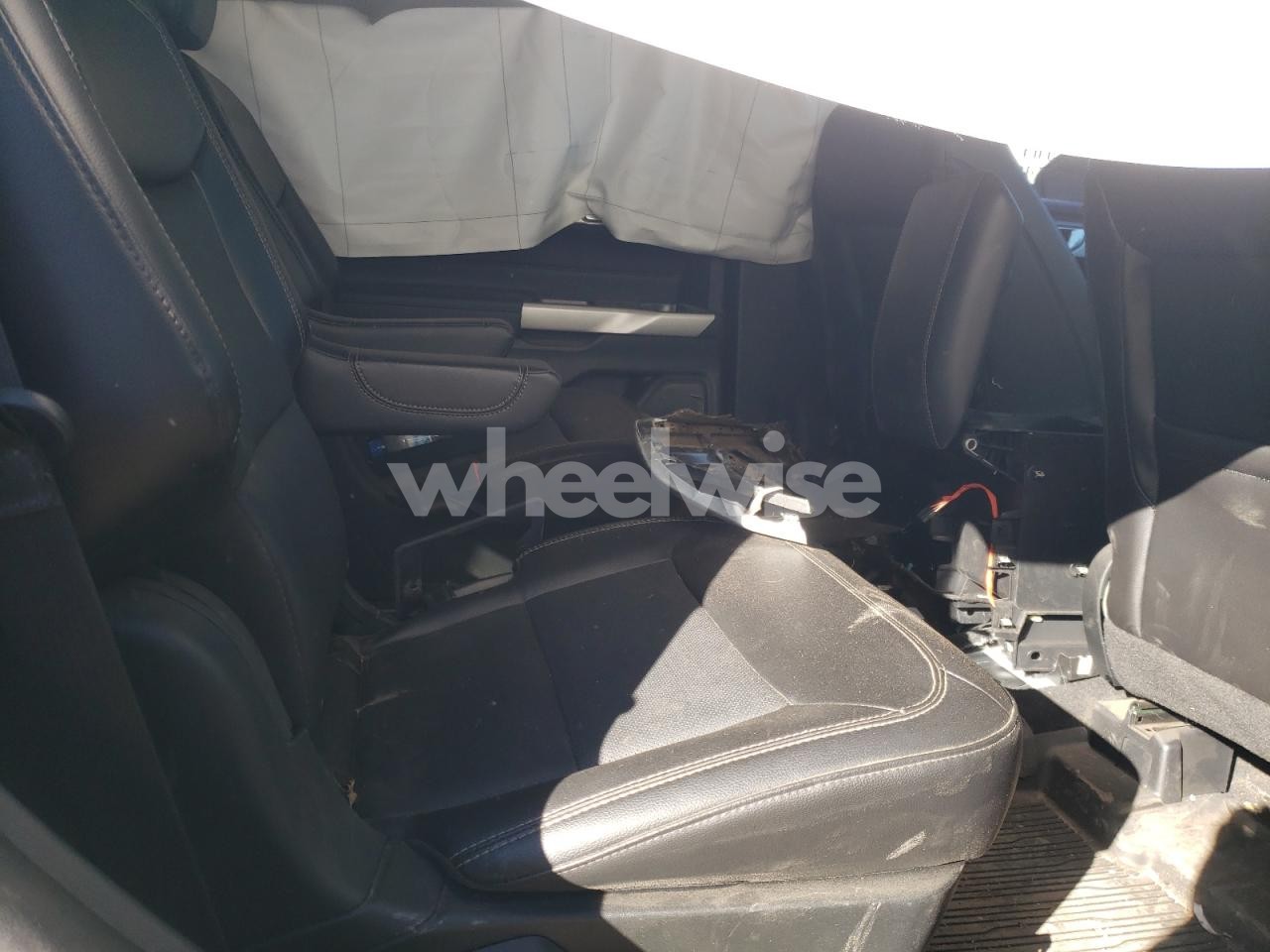 Photo 11 of 2023 FORD EXPLORER LIMITED (VIN 1FMSK8FHXPGA09039)