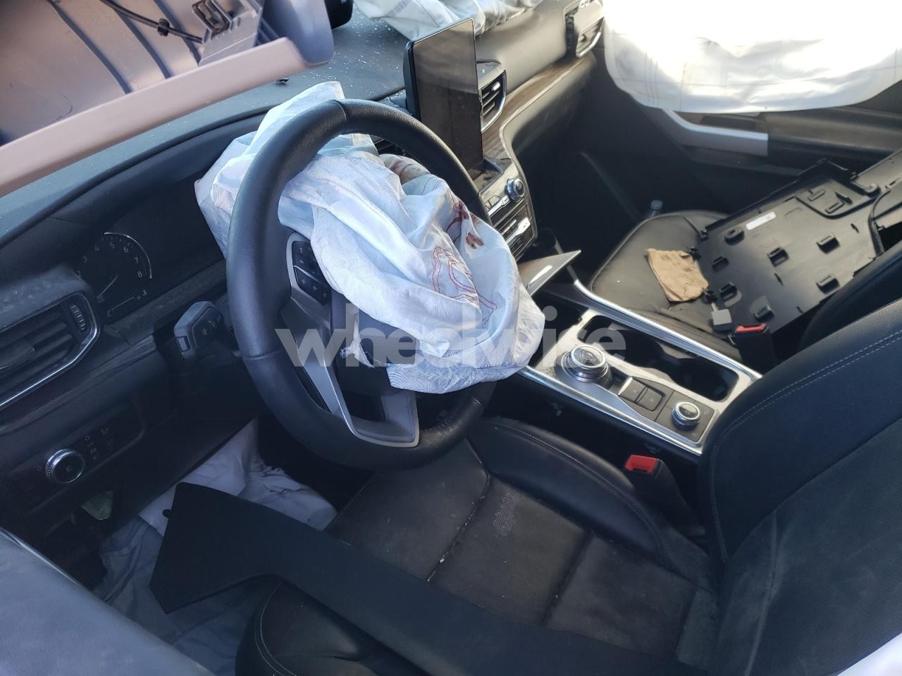 Photo 8 of 2023 FORD EXPLORER LIMITED (VIN 1FMSK8FHXPGA09039)