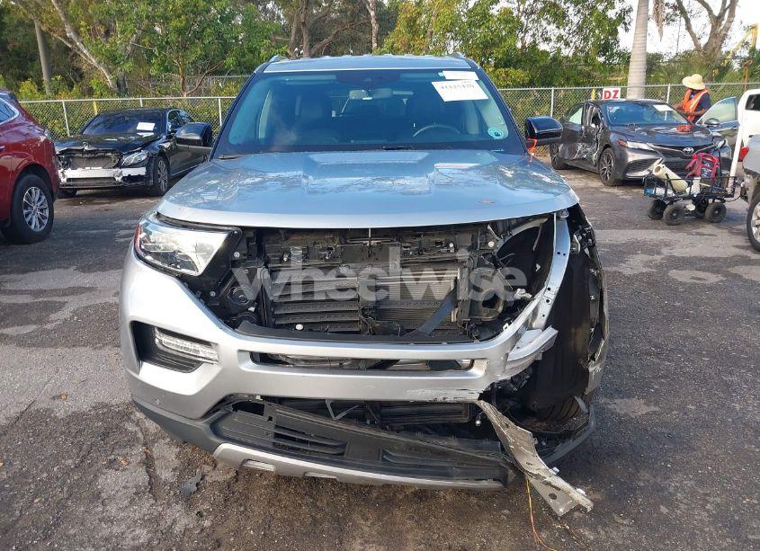 Photo 12 of 2023 Ford Explorer LIMITED (VIN 1FMSK8FHXPGB41332)