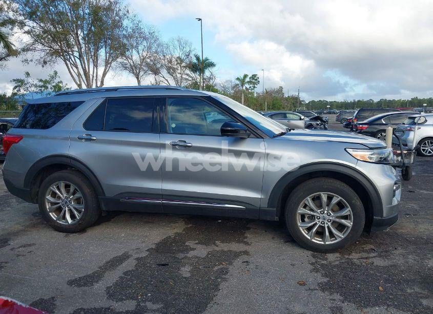 Photo 13 of 2023 Ford Explorer LIMITED (VIN 1FMSK8FHXPGB41332)