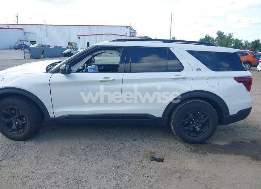 Photo 14 of 2022 Ford Explorer TIMBERLINE (VIN 1FMSK8JH0NGC08718)