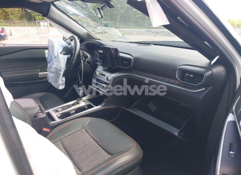 Photo 5 of 2022 Ford Explorer TIMBERLINE (VIN 1FMSK8JH0NGC08718)