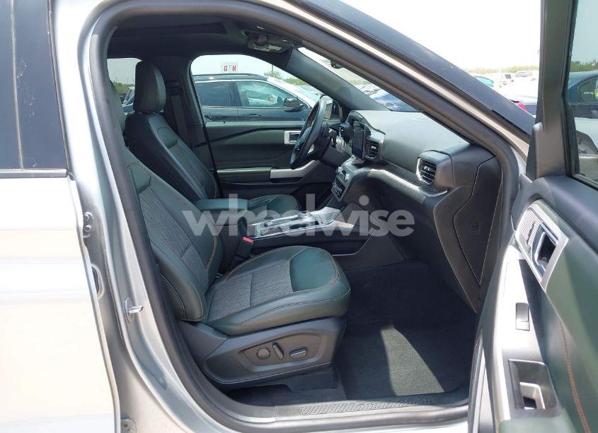 Photo 5 of 2023 Ford Explorer TIMBERLINE (VIN 1FMSK8JH1PGA99043)