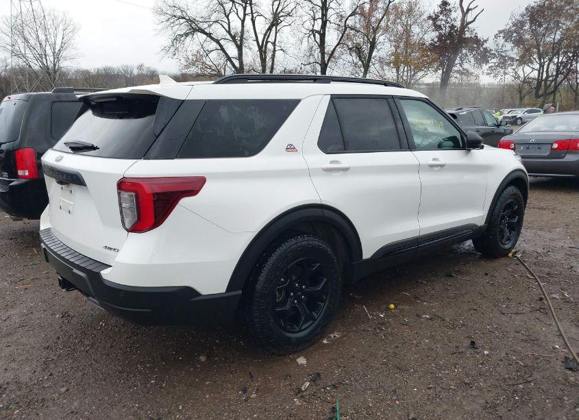 Photo 4 of 2023 Ford Explorer TIMBERLINE (VIN 1FMSK8JH1PGB13314)