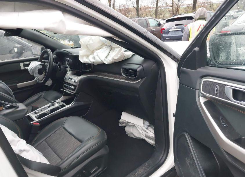 Photo 5 of 2023 Ford Explorer TIMBERLINE (VIN 1FMSK8JH1PGB13314)
