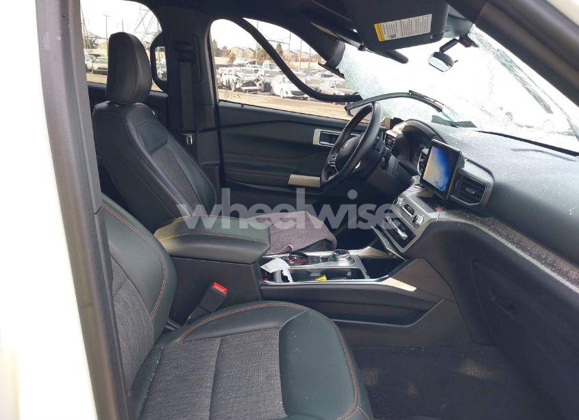 Photo 5 of 2022 Ford Explorer TIMBERLINE (VIN 1FMSK8JH2NGC03049)