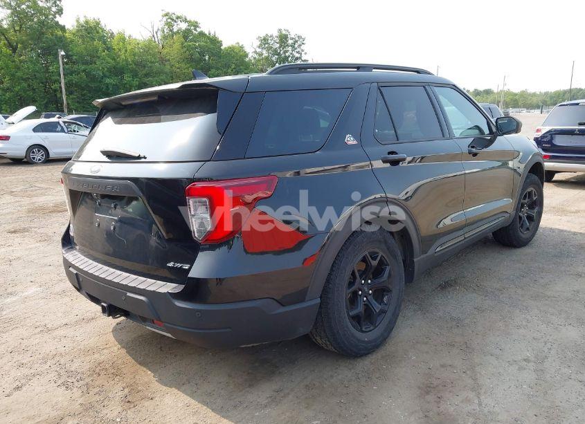 Photo 4 of 2021 Ford Explorer TIMBERLINE (VIN 1FMSK8JH5MGC09796)