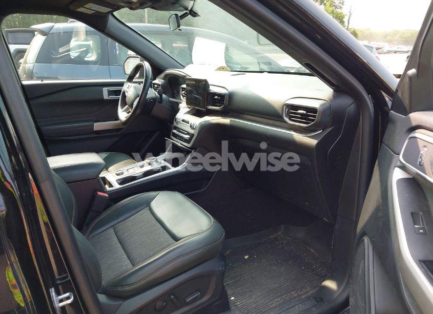 Photo 5 of 2021 Ford Explorer TIMBERLINE (VIN 1FMSK8JH5MGC09796)