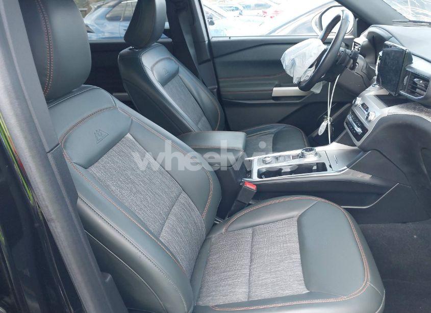 Photo 5 of 2023 Ford Explorer TIMBERLINE (VIN 1FMSK8JH7PGA72431)