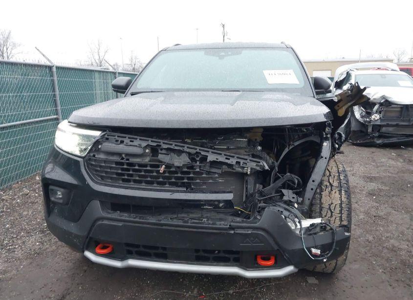 Photo 6 of 2023 Ford Explorer TIMBERLINE (VIN 1FMSK8JH8PGA38739)