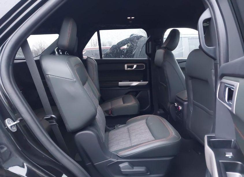 Photo 8 of 2023 Ford Explorer TIMBERLINE (VIN 1FMSK8JH8PGA38739)