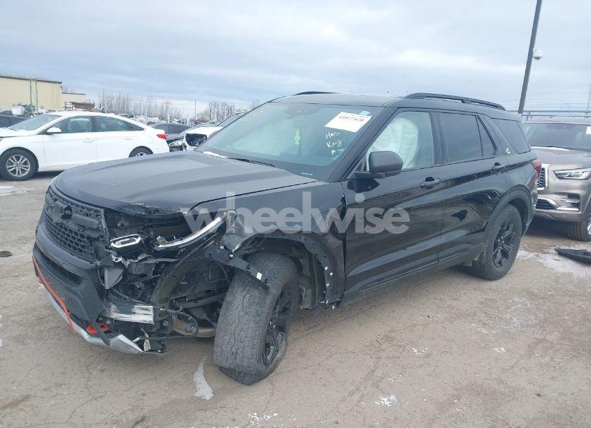 Photo 2 of 2022 Ford Explorer TIMBERLINE (VIN 1FMSK8JH9NGB26356)