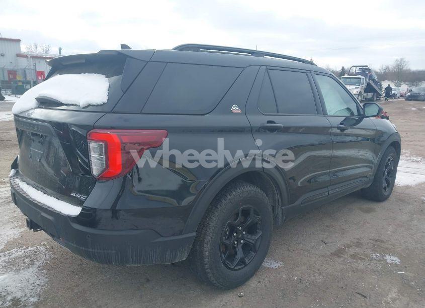 Photo 4 of 2022 Ford Explorer TIMBERLINE (VIN 1FMSK8JH9NGB26356)