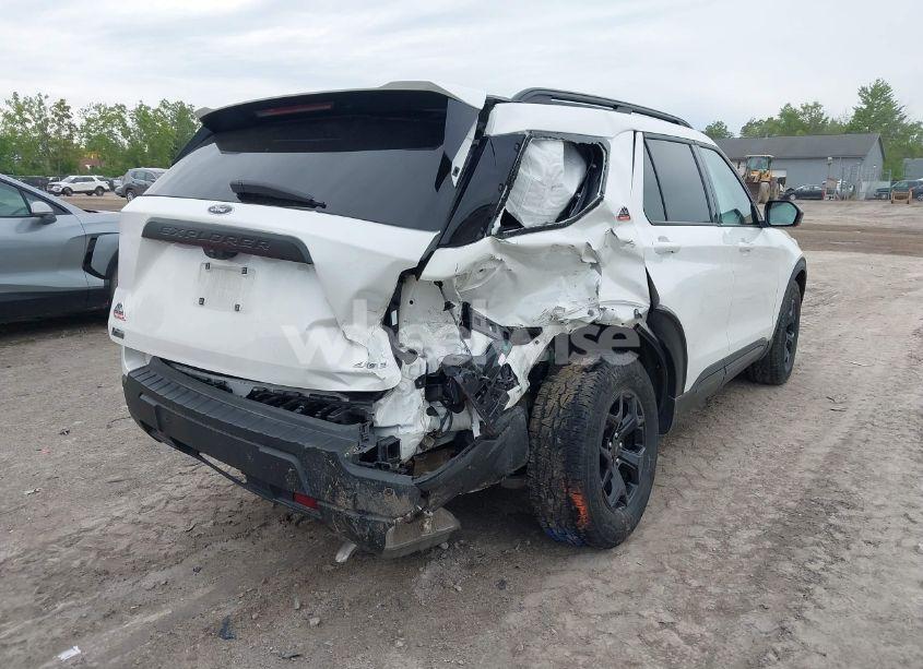 Photo 4 of 2023 Ford Explorer TIMBERLINE (VIN 1FMSK8JHXPGB64696)