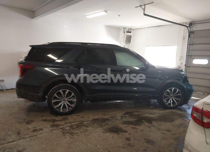 Photo 13 of 2023 Ford Explorer ST-LINE (VIN 1FMSK8KH1PGA09243)