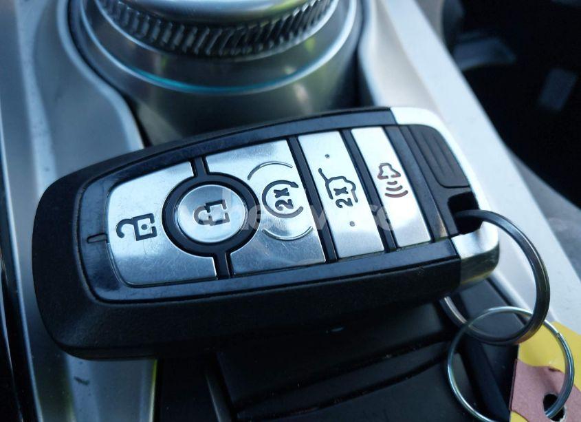 Photo 11 of 2022 Ford Explorer ST-LINE (VIN 1FMSK8KH2NGB26827)