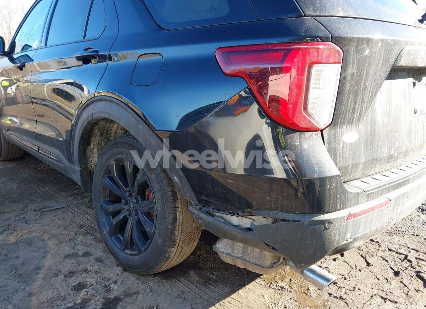 Photo 6 of 2022 Ford Explorer ST-LINE (VIN 1FMSK8KH2NGB26827)