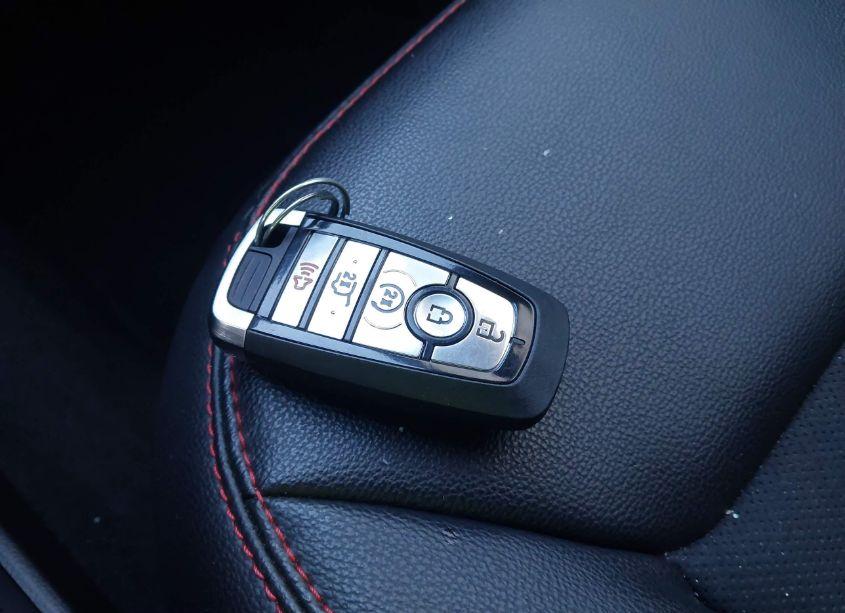 Photo 11 of 2023 Ford Explorer ST-LINE (VIN 1FMSK8KH5PGC10529)