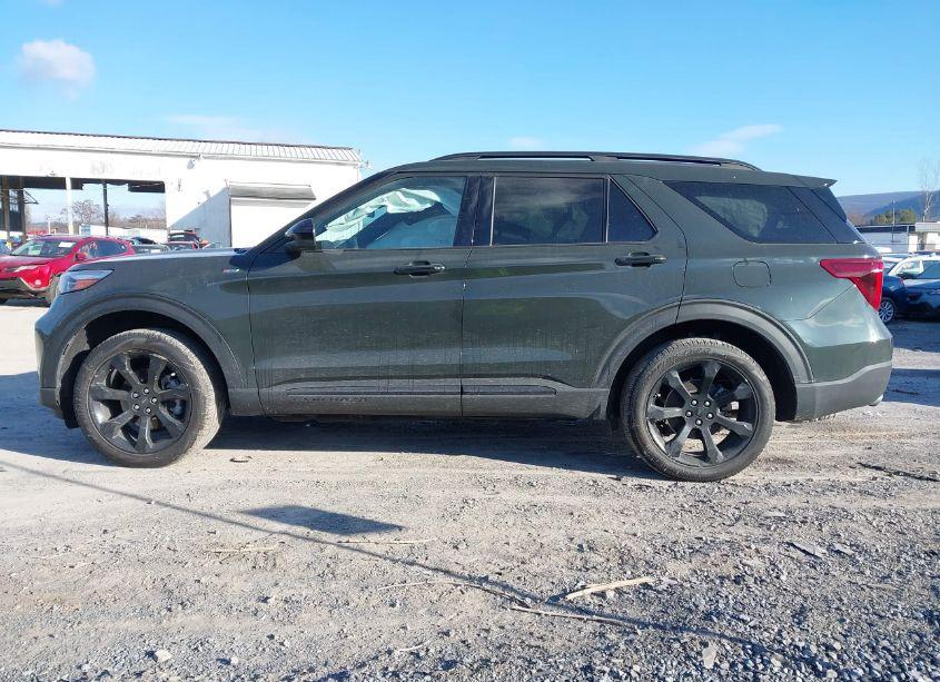 Photo 14 of 2023 Ford Explorer ST-LINE (VIN 1FMSK8KH5PGC10529)