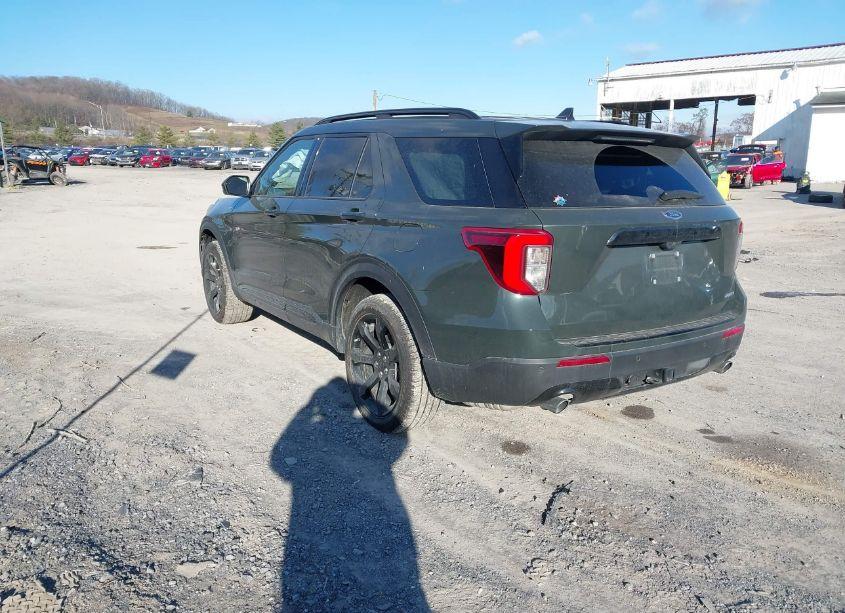 Photo 3 of 2023 Ford Explorer ST-LINE (VIN 1FMSK8KH5PGC10529)
