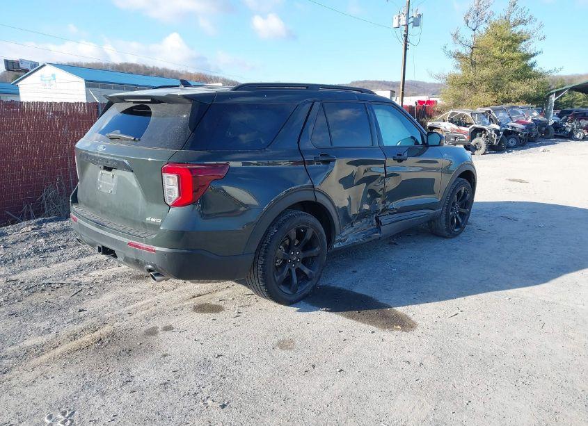 Photo 4 of 2023 Ford Explorer ST-LINE (VIN 1FMSK8KH5PGC10529)