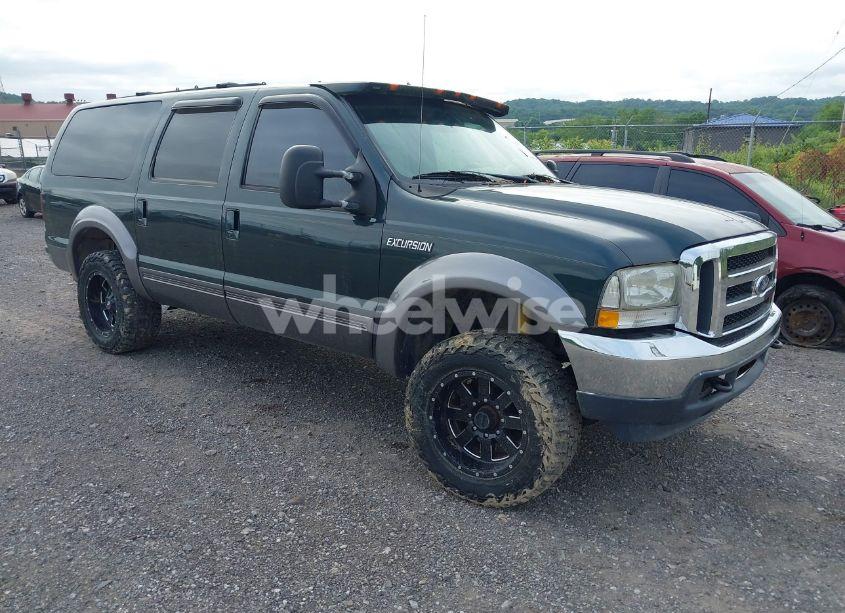 2002 Ford Excursion XLT (VIN 1FMSU41F12EB48358) main photo