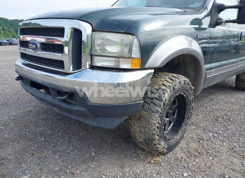 Photo 6 of 2002 Ford Excursion XLT (VIN 1FMSU41F12EB48358)
