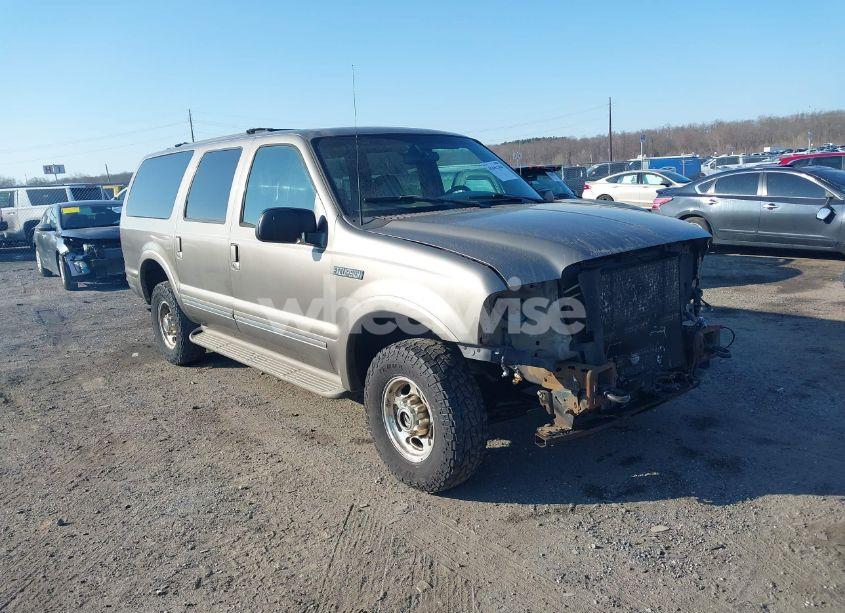 2002 Ford Excursion LIMITED (VIN 1FMSU43F62EC84708) main photo