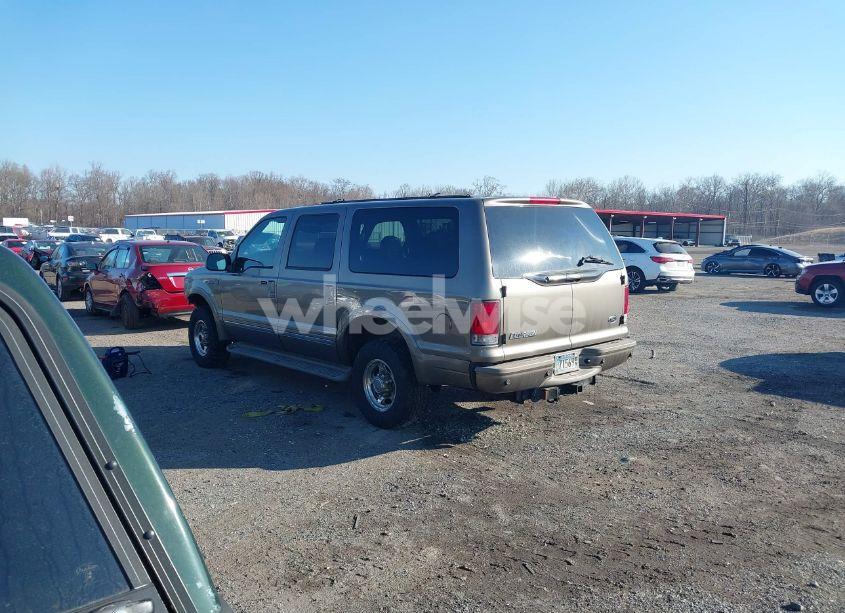 Photo 3 of 2002 Ford Excursion LIMITED (VIN 1FMSU43F62EC84708)