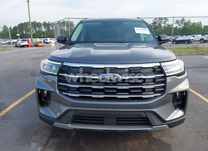 Photo 13 of 2025 Ford Explorer ACTIVE (VIN 1FMUK7DH4SGA37188)