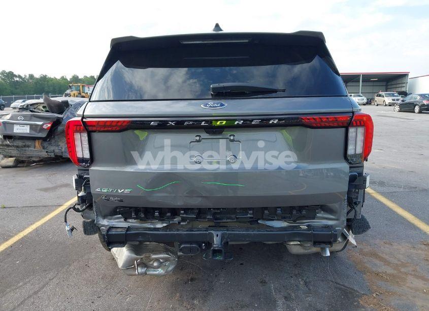 Photo 6 of 2025 Ford Explorer ACTIVE (VIN 1FMUK7DH4SGA37188)