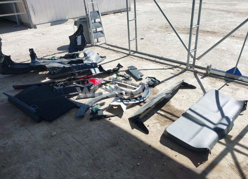 Photo 12 of 2025 Ford Explorer ACTIVE (VIN 1FMUK7DH4SGB16294)