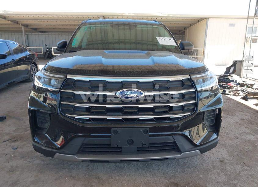 Photo 13 of 2025 Ford Explorer ACTIVE (VIN 1FMUK7DH4SGB16294)