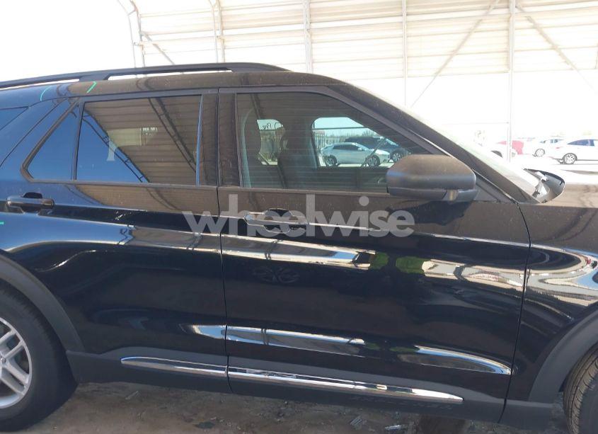 Photo 14 of 2025 Ford Explorer ACTIVE (VIN 1FMUK7DH4SGB16294)