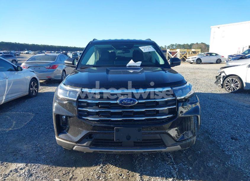 Photo 12 of 2025 Ford Explorer ACTIVE (VIN 1FMUK7DH5SGA42853)