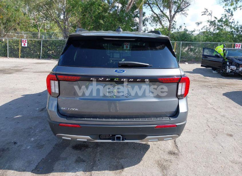 Photo 16 of 2025 Ford Explorer ACTIVE (VIN 1FMUK7DH7SGA49643)