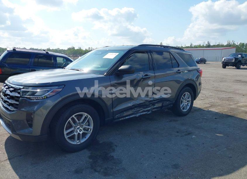 Photo 6 of 2025 Ford Explorer ACTIVE (VIN 1FMUK7DH7SGA49643)
