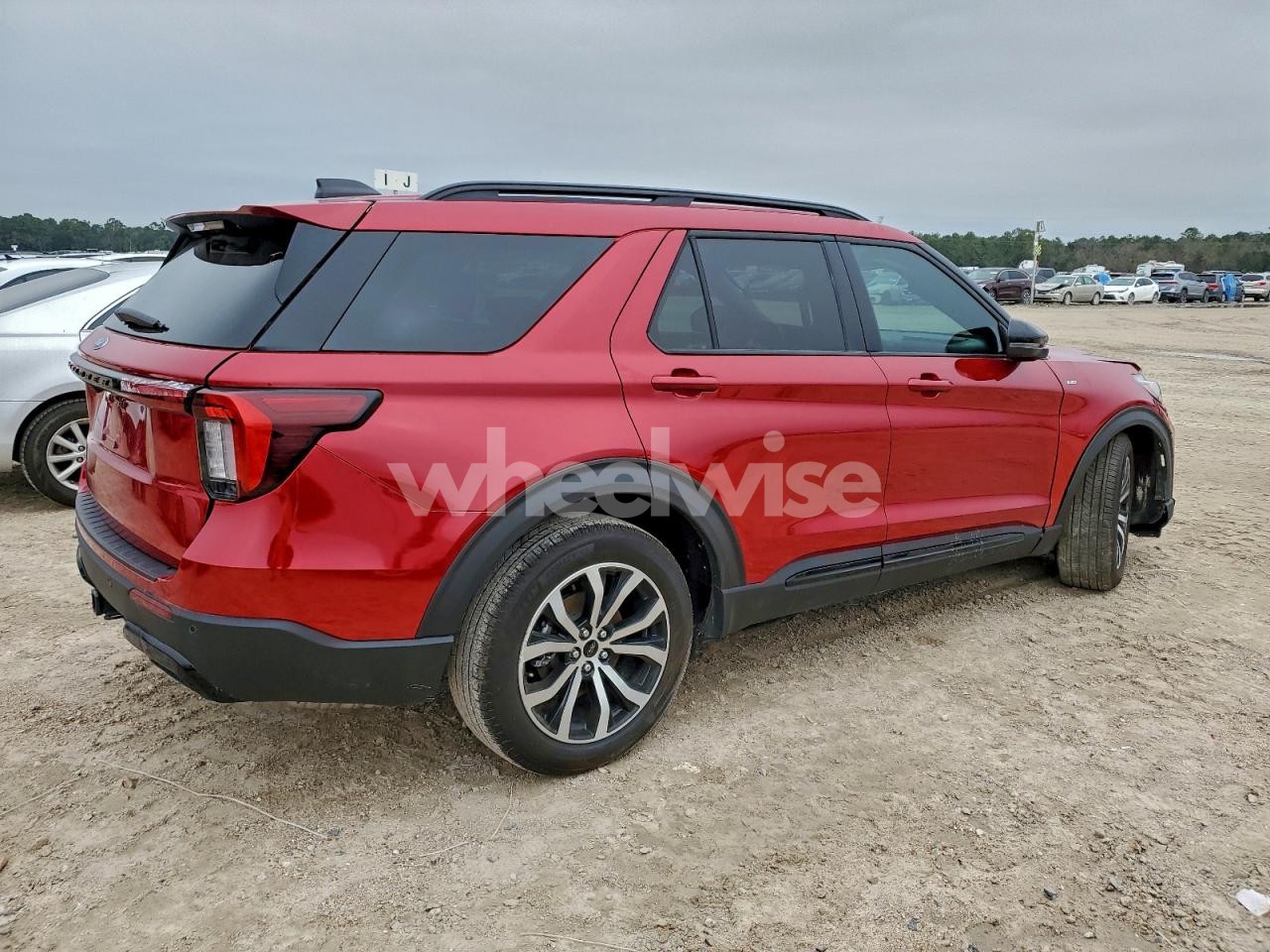 Photo 3 of 2025 FORD EXPLORER ST-LINE (VIN 1FMUK7KH3SGA91519)
