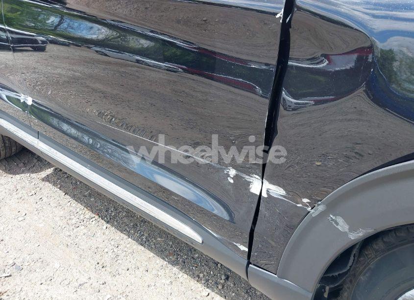 Photo 20 of 2025 Ford Explorer ACTIVE (VIN 1FMUK8DH8SGB17695)