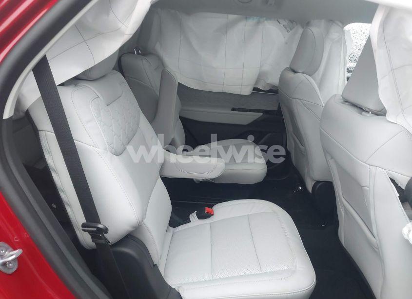 Photo 8 of 2025 Ford Explorer PLATINUM (VIN 1FMUK8HH3SGA46593)