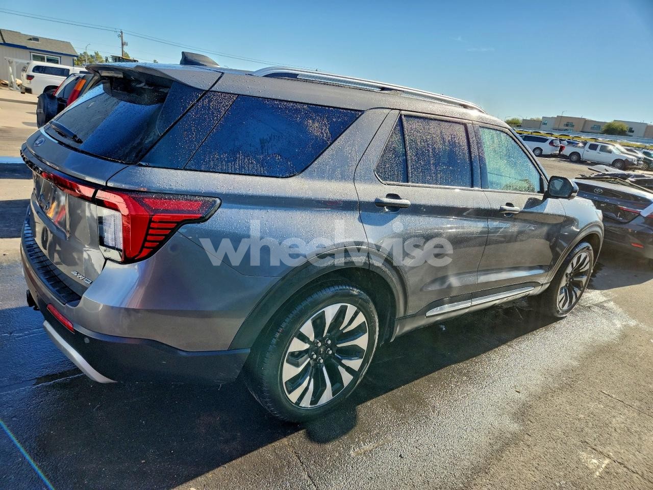 Photo 3 of 2025 FORD EXPLORER PLATINUM (VIN 1FMUK8HH5SGB61731)