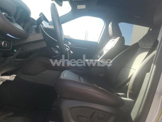 Photo 6 of 2025 FORD EXPLORER PLATINUM (VIN 1FMUK8HH5SGB62684)