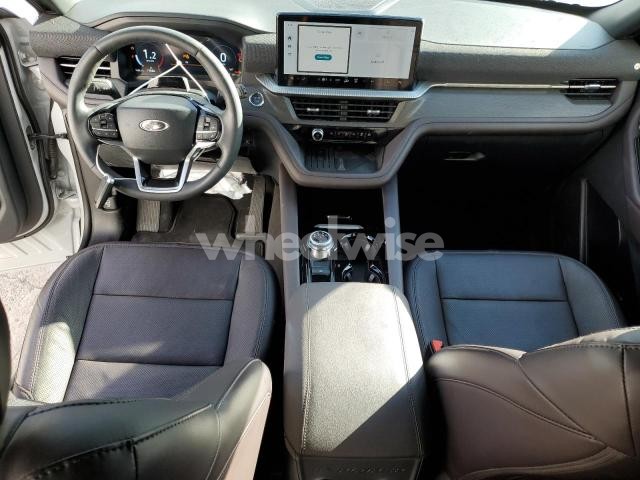 Photo 7 of 2025 FORD EXPLORER PLATINUM (VIN 1FMUK8HH5SGB62684)
