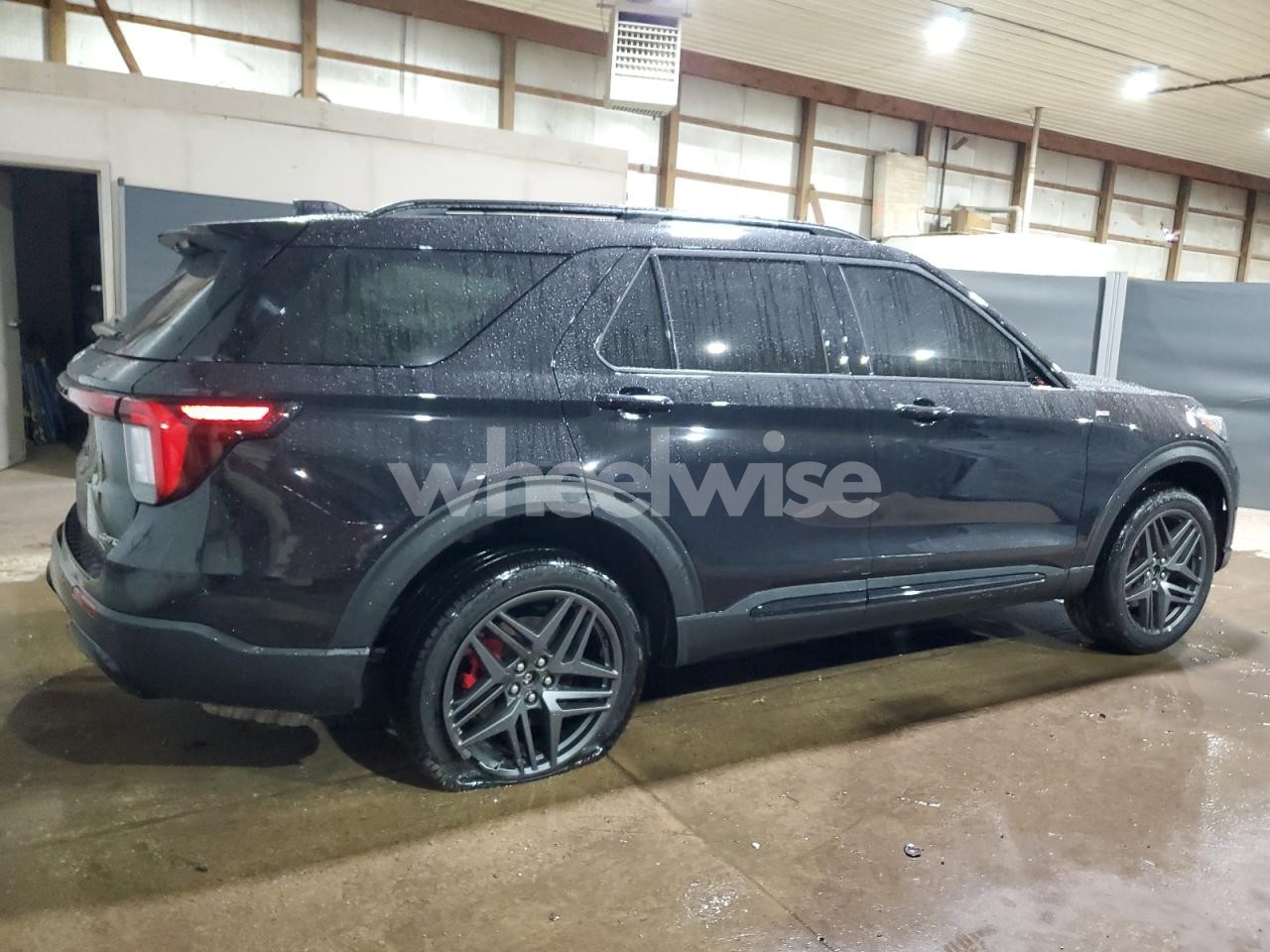 Photo 3 of 2025 FORD EXPLORER ST-LINE (VIN 1FMUK8KH2SGB37377)