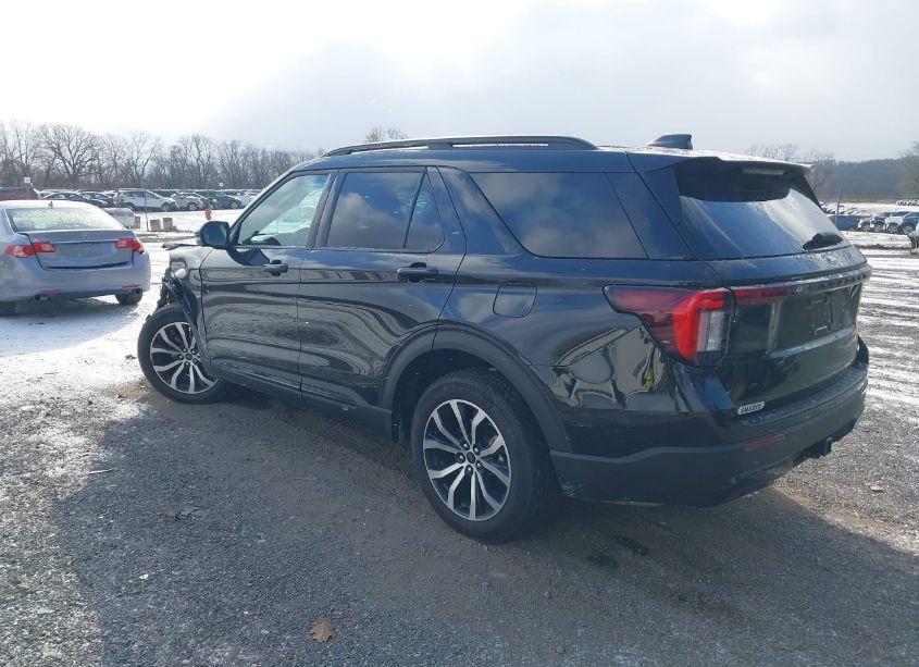 Photo 3 of 2025 Ford Explorer ST-LINE (VIN 1FMUK8KH6SGA47388)