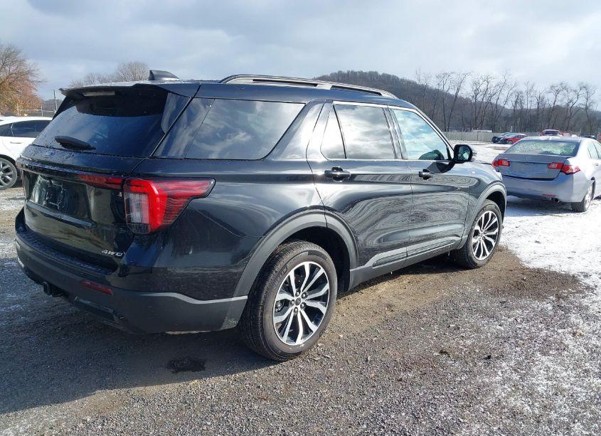 Photo 4 of 2025 Ford Explorer ST-LINE (VIN 1FMUK8KH6SGA47388)