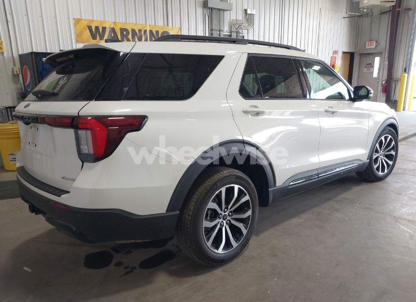 Photo 4 of 2025 Ford Explorer ST-LINE (VIN 1FMUK8KH6SGA60996)