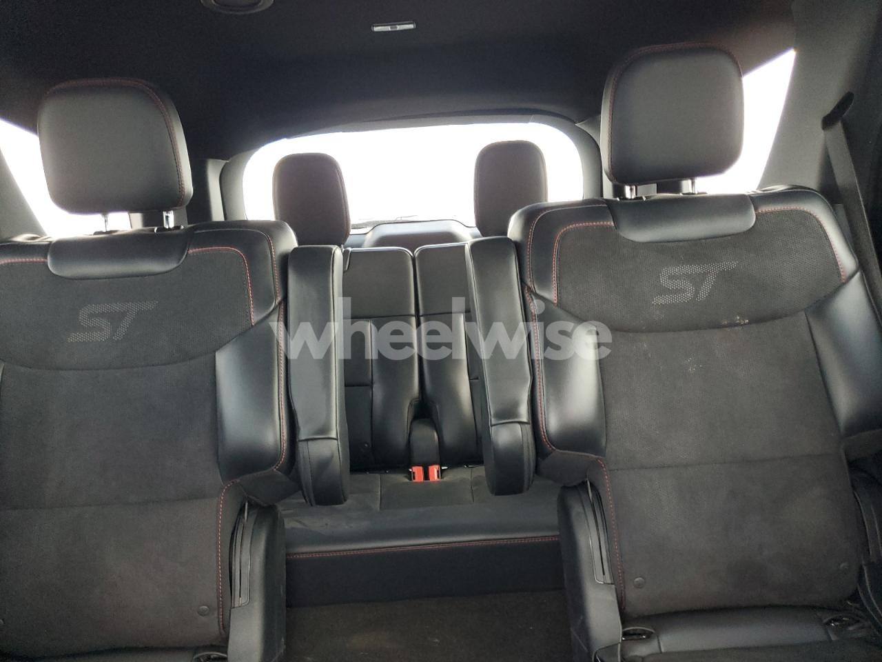 Photo 10 of 2025 FORD EXPLORER ST (VIN 1FMWK7GC6SGC19970)