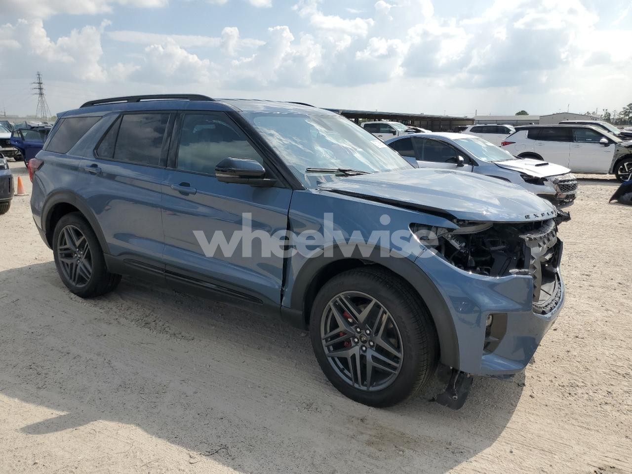 Photo 4 of 2025 FORD EXPLORER ST (VIN 1FMWK7GC6SGC19970)