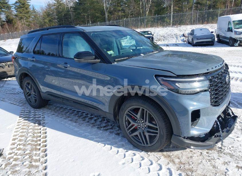 2025 Ford Explorer ST (VIN 1FMWK8GC0SGA68937) main photo